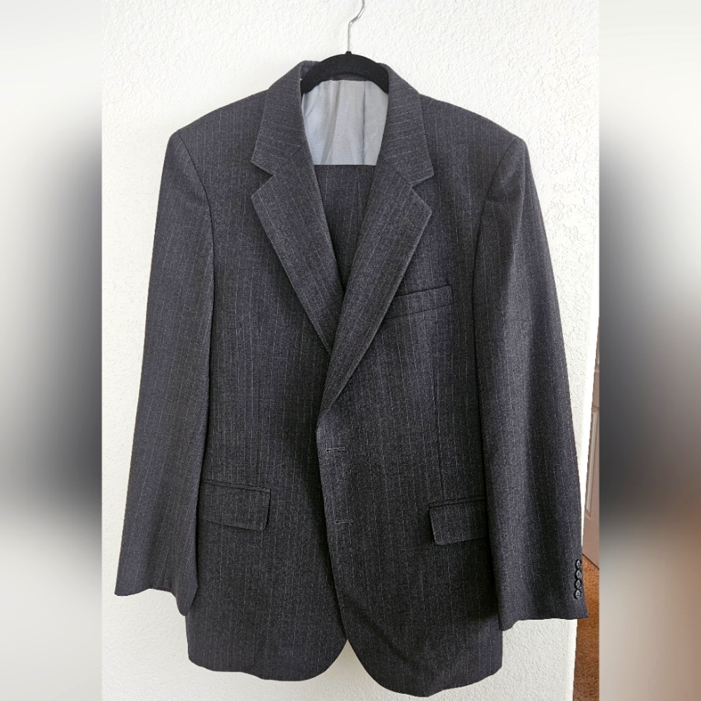 Alexander Shields Men's Grey Pinstripe Suit